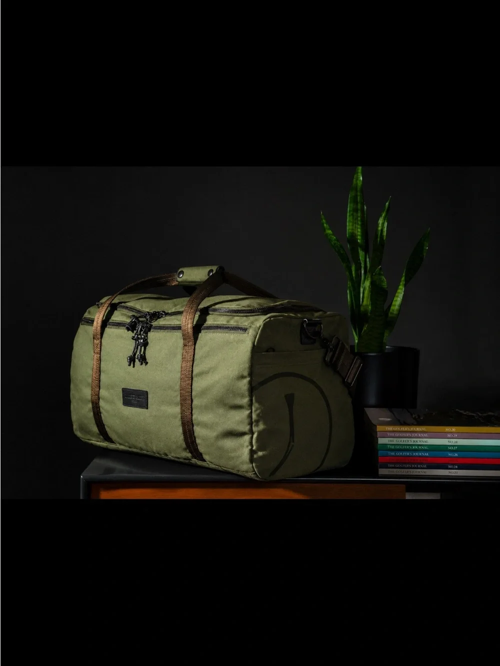 Broken Tee Society Golfers Clubhouse Duffle Bag Weekender in Olive ~ Pristine